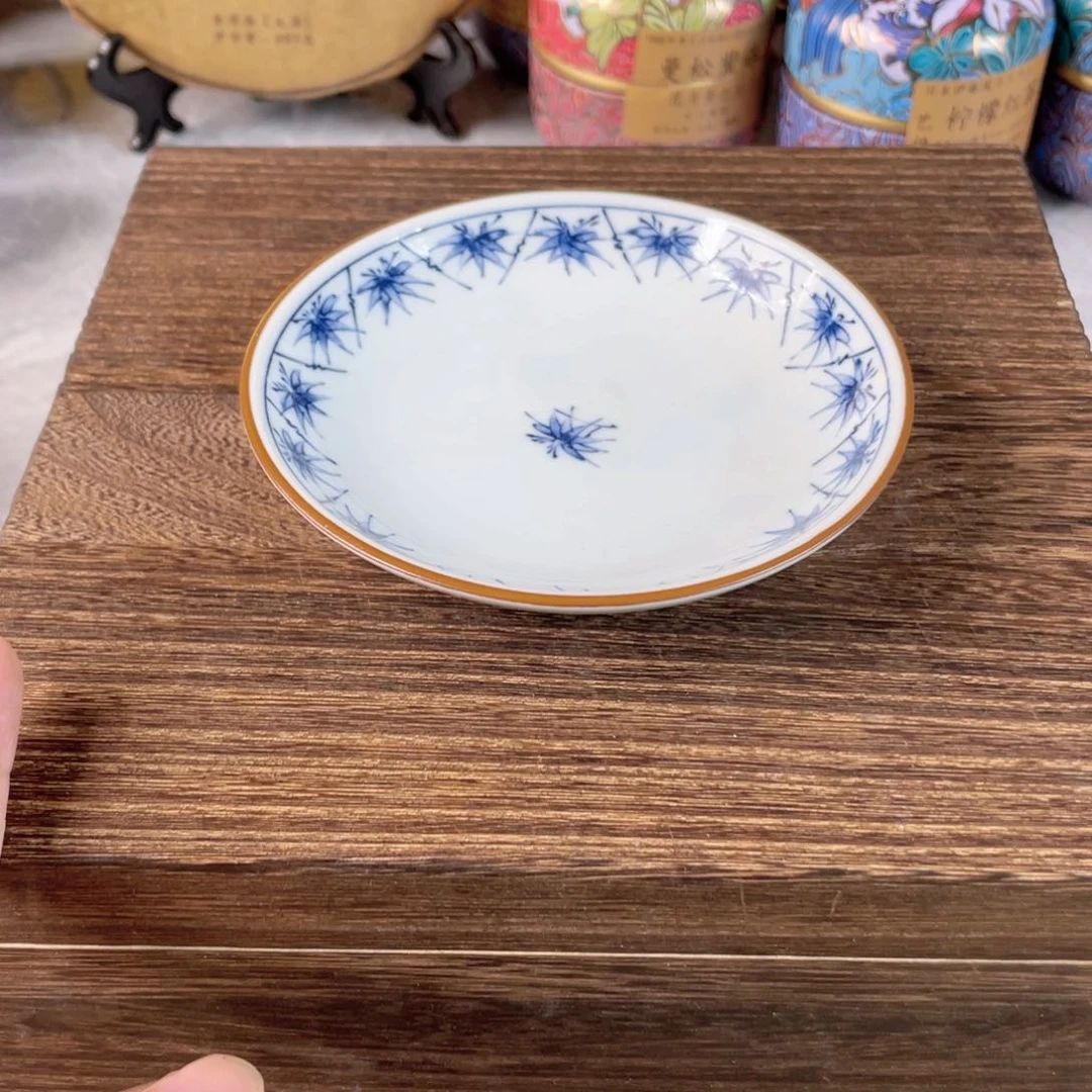 瓷片哆****友瓷器哈哈哈哈哈022
