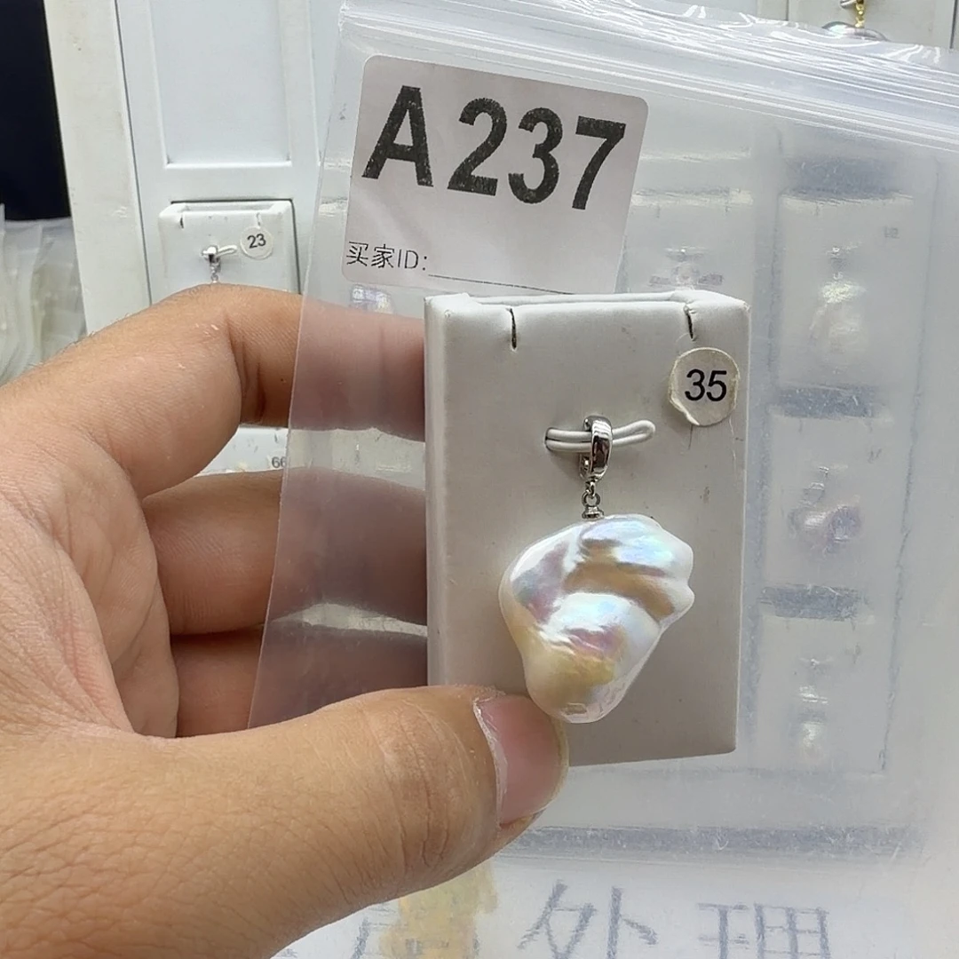 颈饰淡水珍珠合金