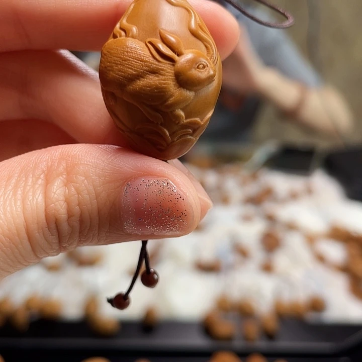 橄榄核吊坠橄榄核