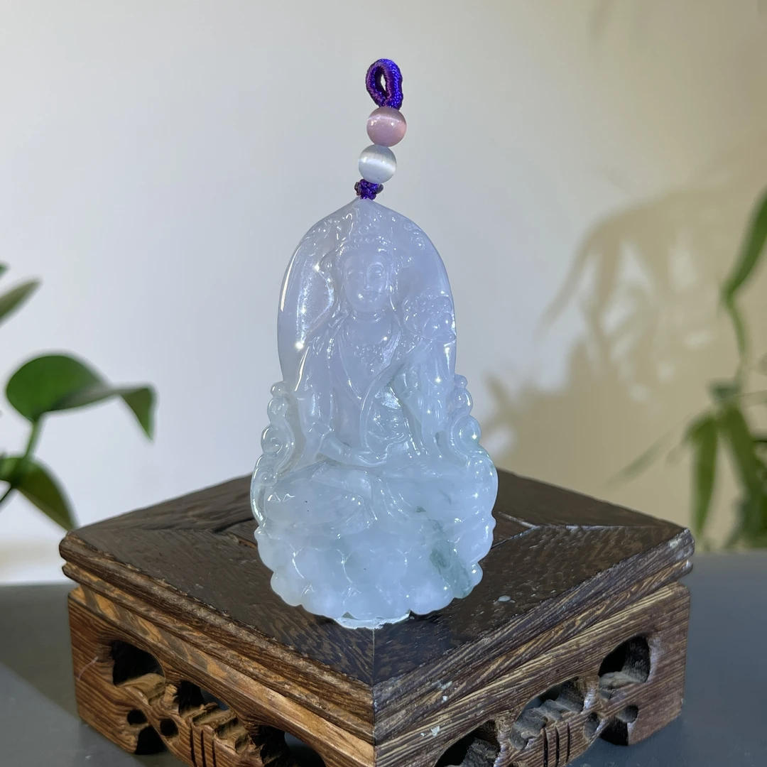 JGA20-81    天然缅甸A货翡翠   持莲观音