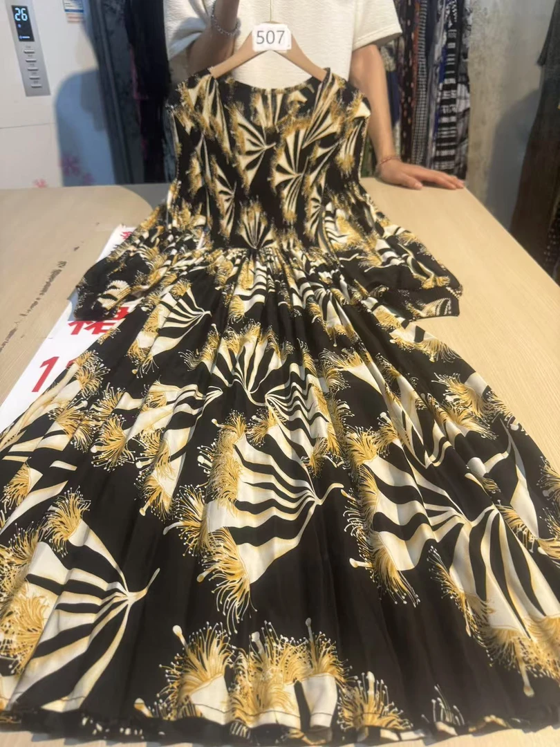 【449】新春长袖三宅褶皱2024宽松新款时尚洋气显瘦大码连衣裙