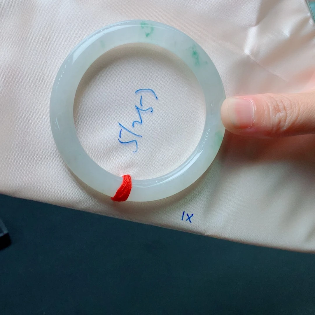 未镶嵌手镯翡翠翡翠