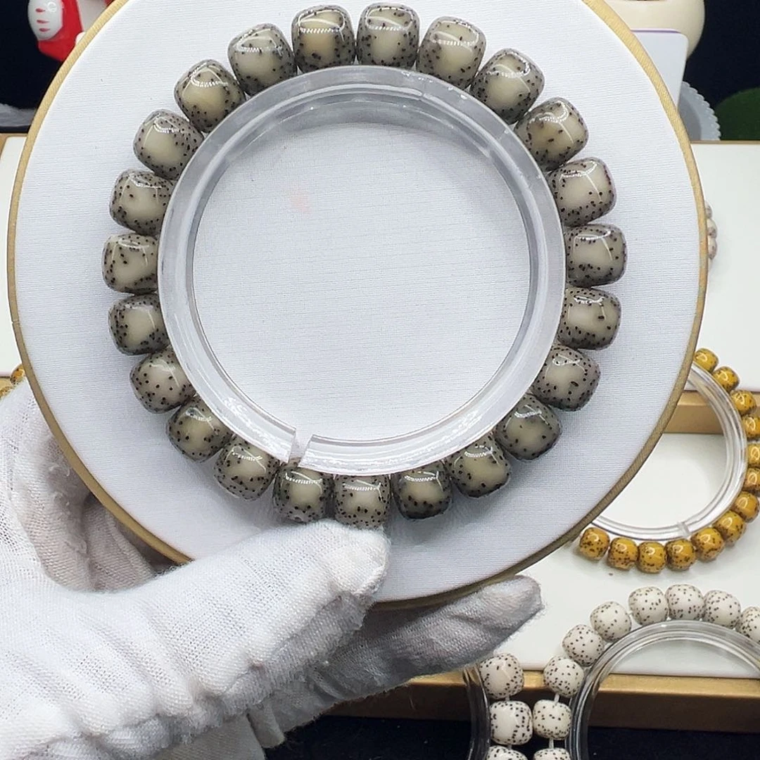 手串星月菩提绿冰糖10✖️9侧留白