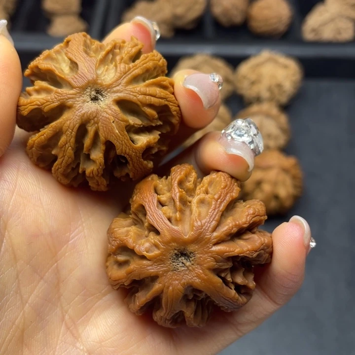 冷***底文玩核桃吊坠突突突突突突