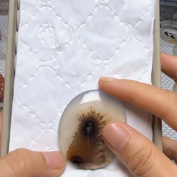 磐***觅玛瑙/玉髓颈饰合金