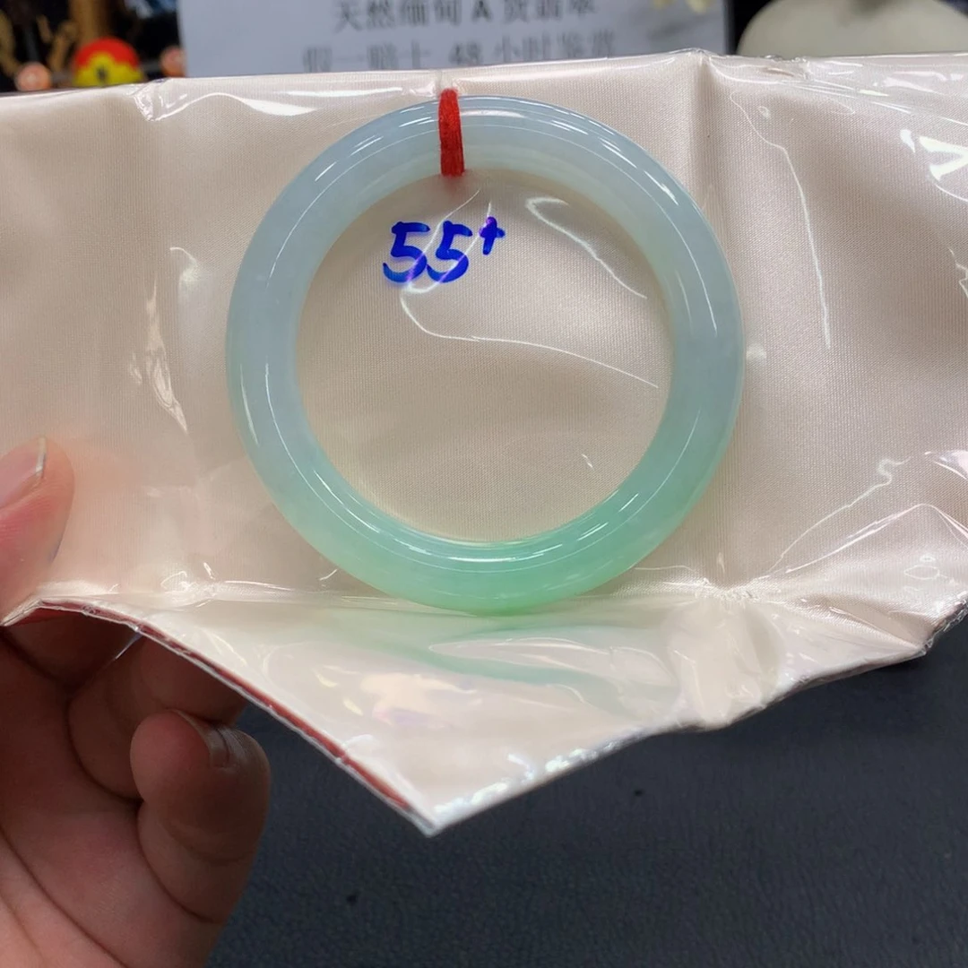 未镶嵌手镯翡翠翡翠手镯
