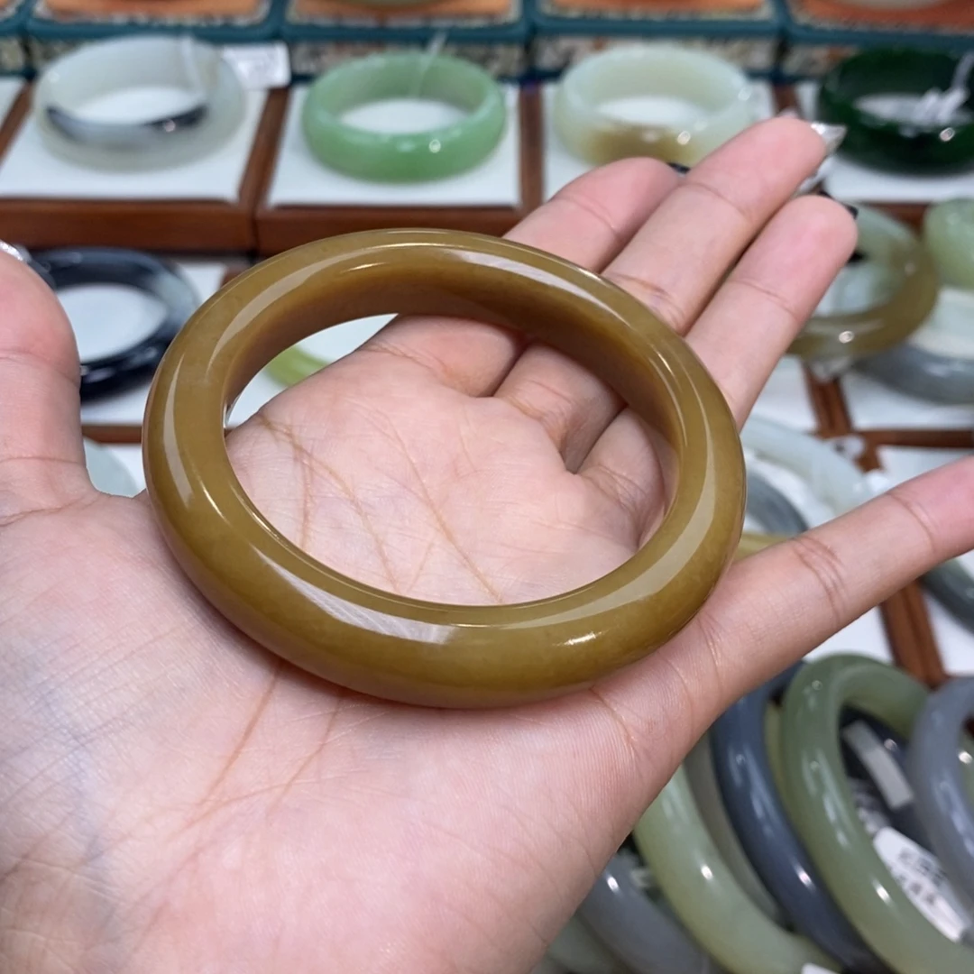 和田玉未镶嵌手镯和田玉且末红糖57