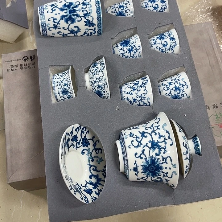 孤品茶具套装等。