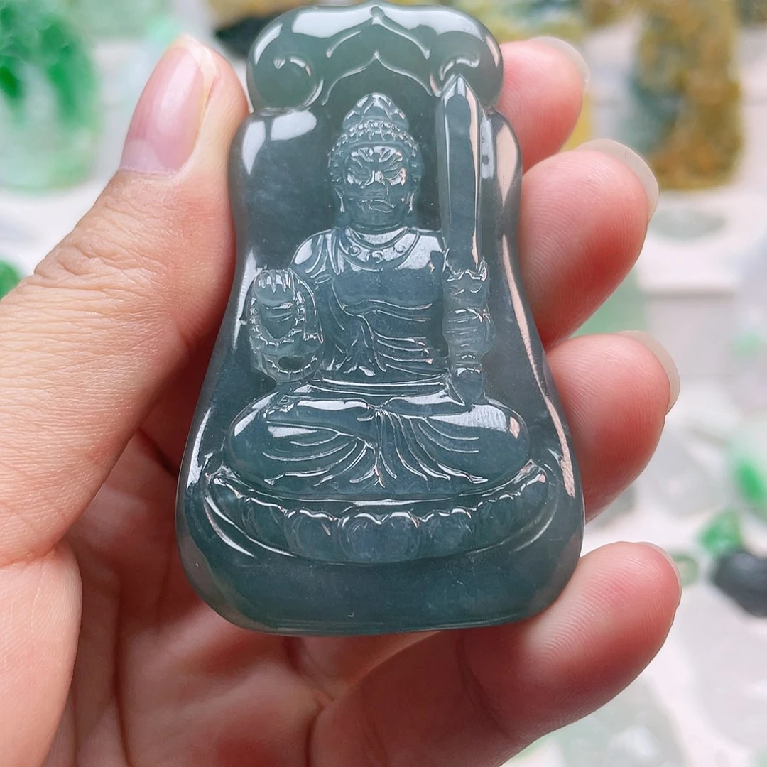 翡翠颈饰未镶嵌不动