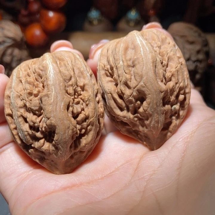 把件文玩核桃东北楸子小雪228