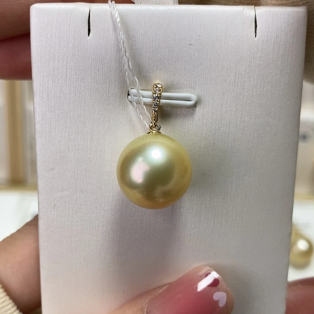 海水珍珠吊坠(不含链)18K金镶嵌