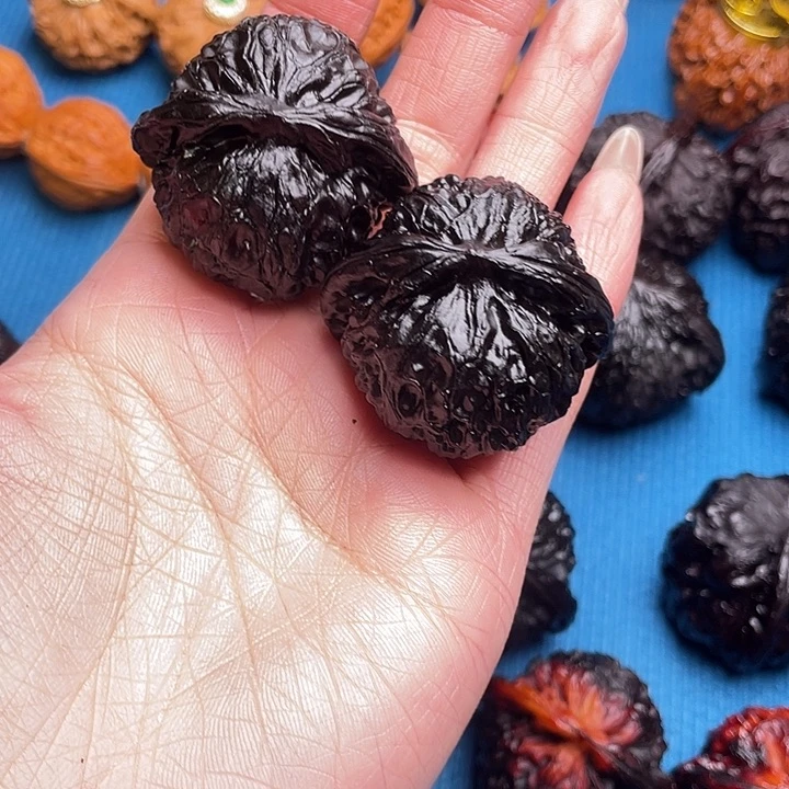 文玩核桃吊坠财****～39宫灯