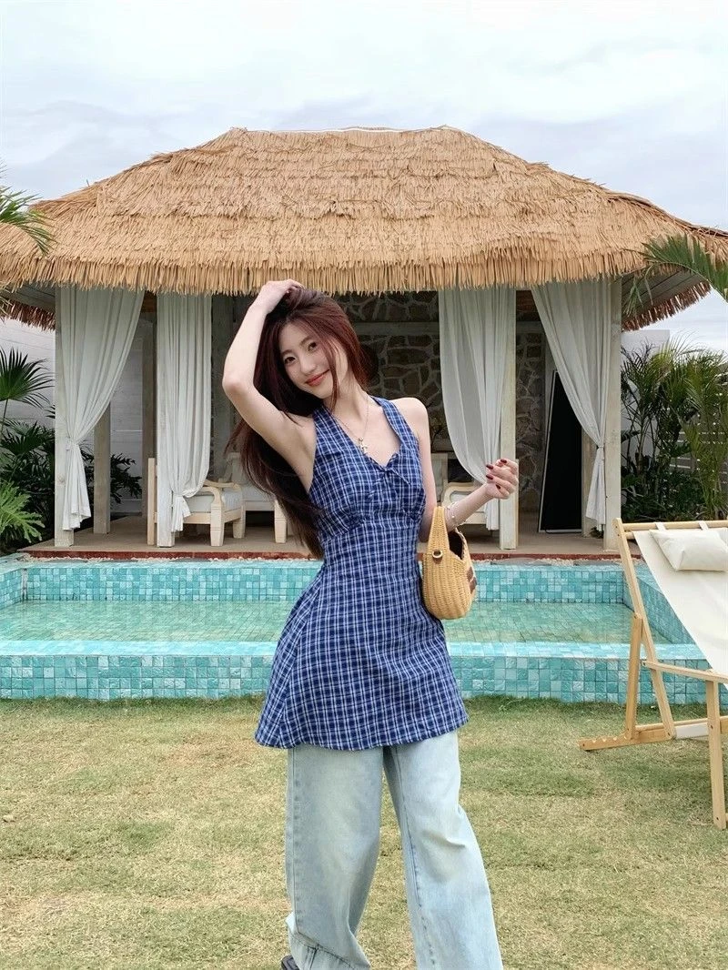 复古藏蓝色格纹挂脖衬衫女夏季2025韩系氛围感叠穿V领收腰背心裙