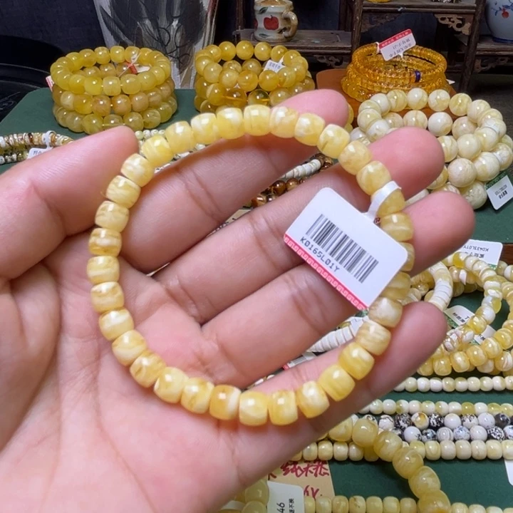 琥珀未镶嵌裸石Dfghjkkk