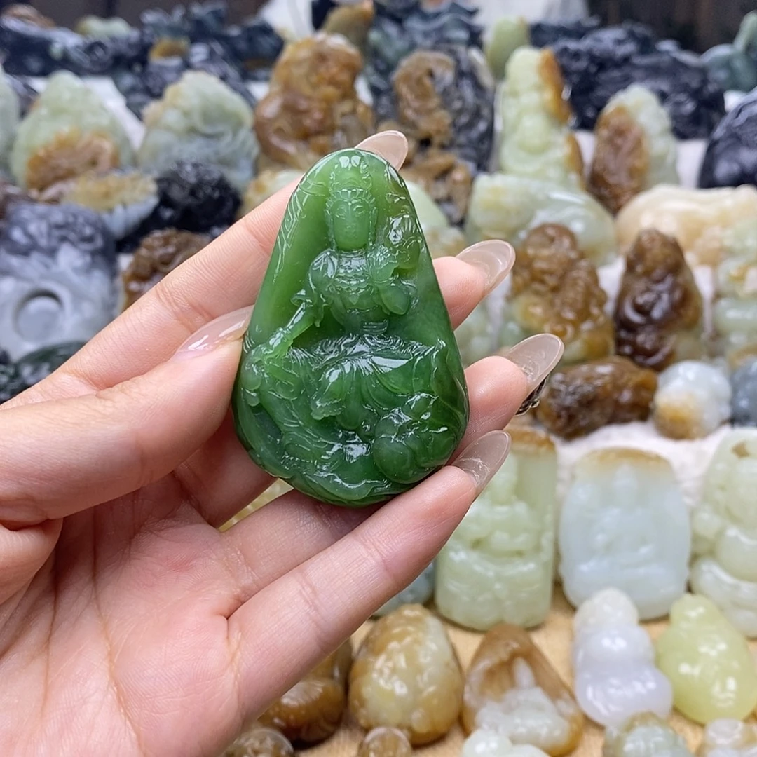 颈饰未镶嵌和田玉