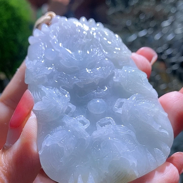 【闪购商品】翡翠未镶嵌颈饰龙牌