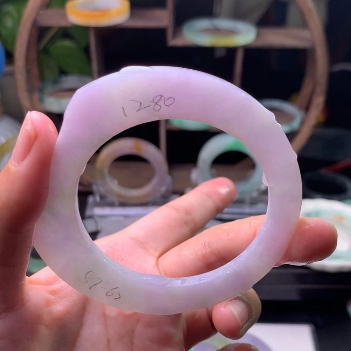未镶嵌翡翠定制翡翠