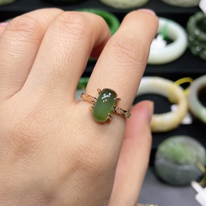 和田玉戒指未镶嵌