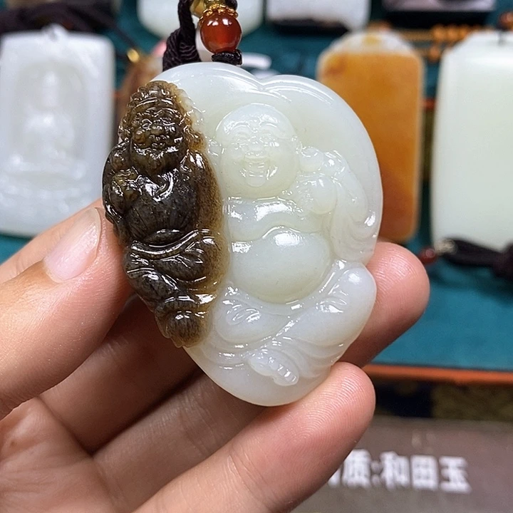 和田玉未镶嵌颈饰A7