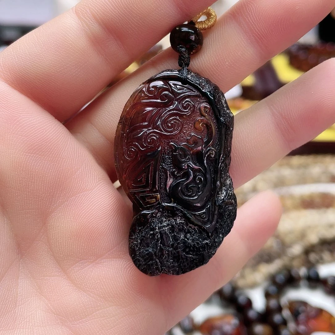 琥珀裸石未镶嵌大