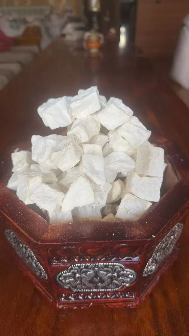 山南羊卓新鲜奶渣串