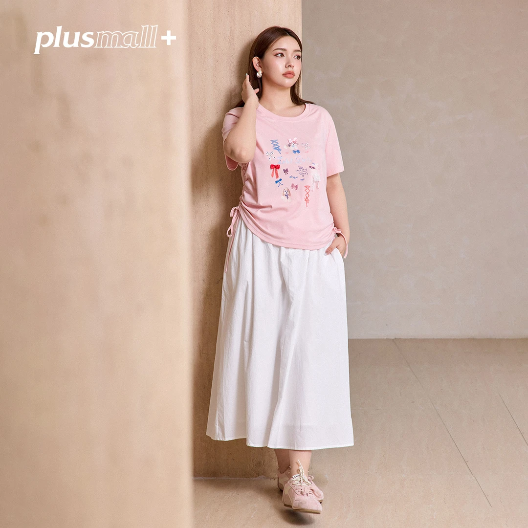 PLUSMALL 甜心可露丽 弹力针织大圆领印花立体蝴蝶结T恤PM2503103