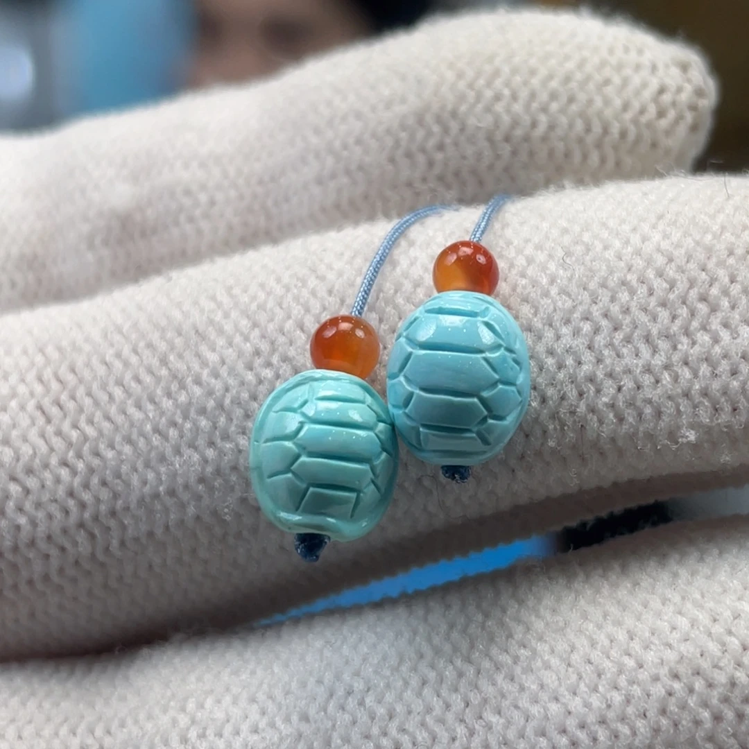 绿松石未镶嵌挂件