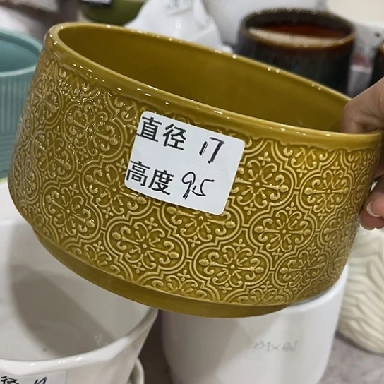 多肉绿植陶瓷花盆9.9包邮，有孔