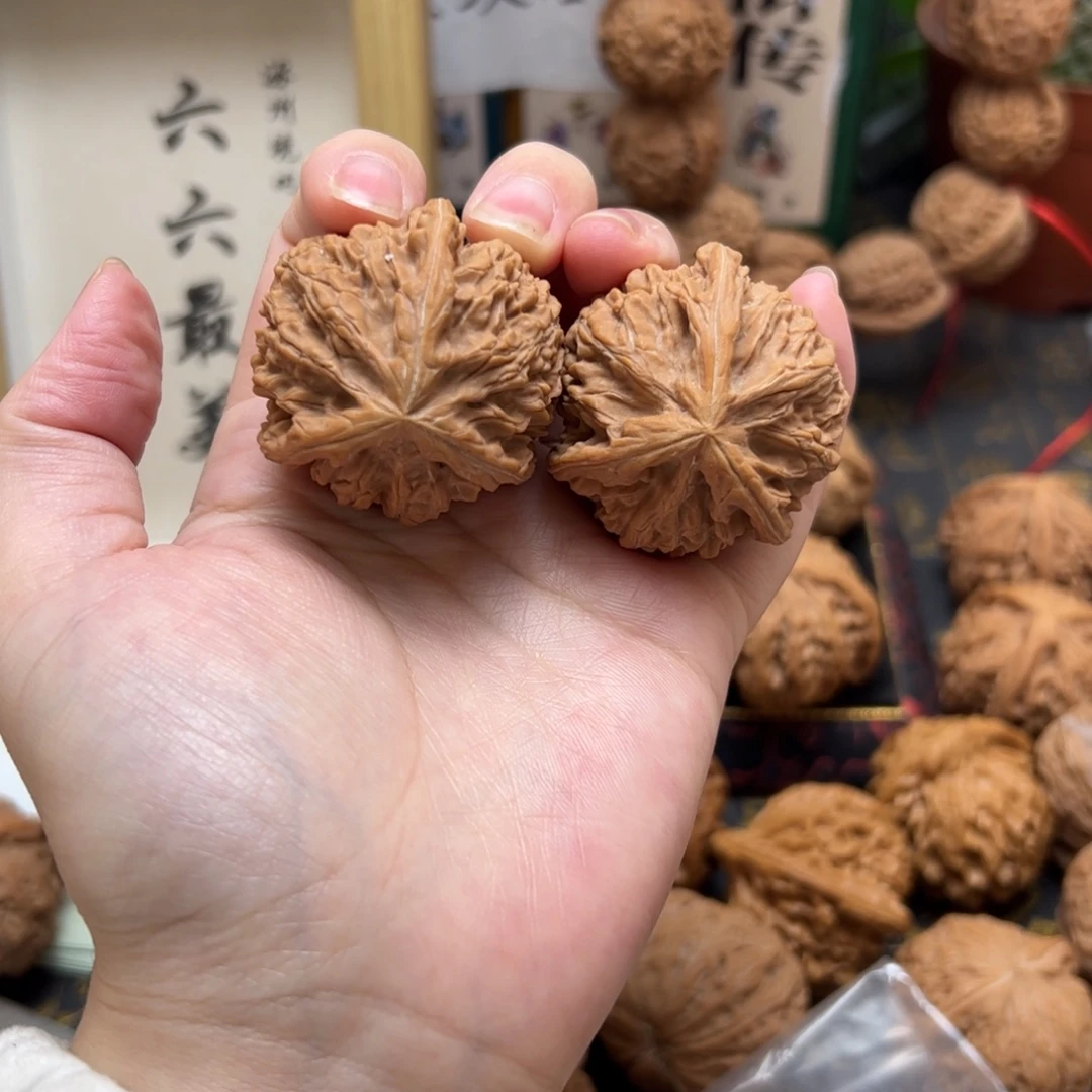 文玩核桃把件39御龙粗筋三棱