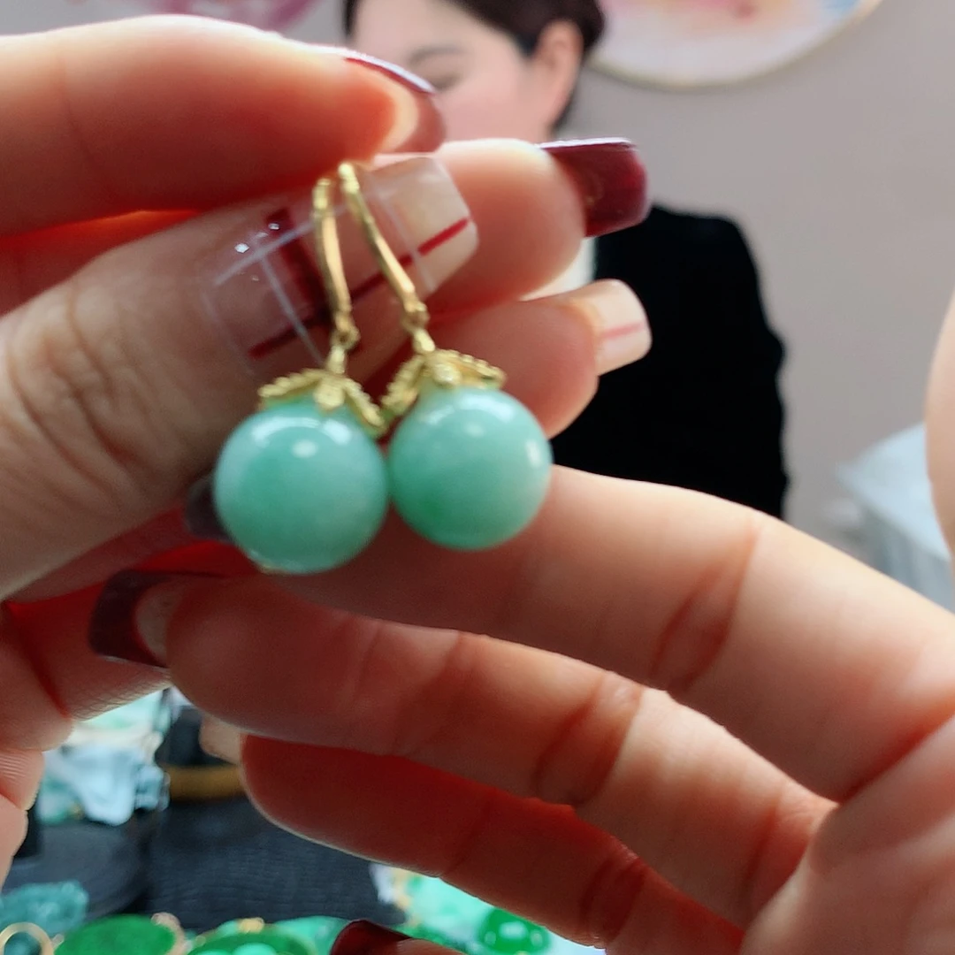 【闪购商品】翡翠耳饰未镶嵌，