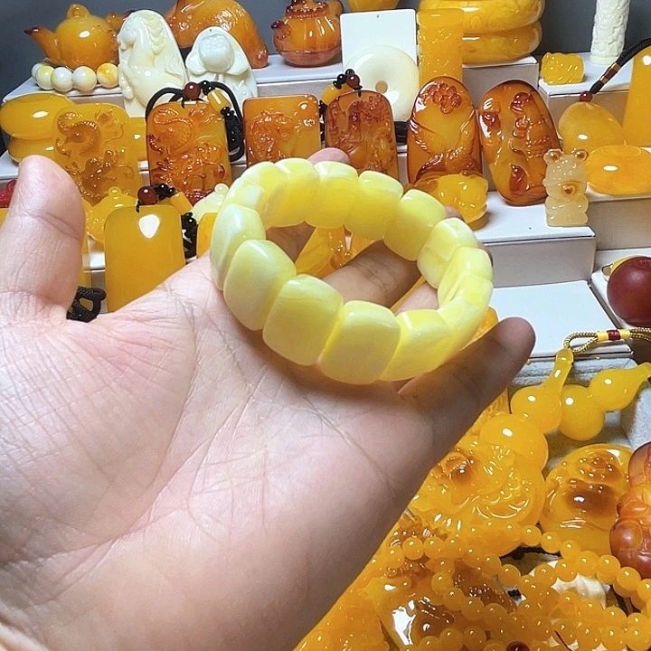 ?****手牌手链 服饰配饰