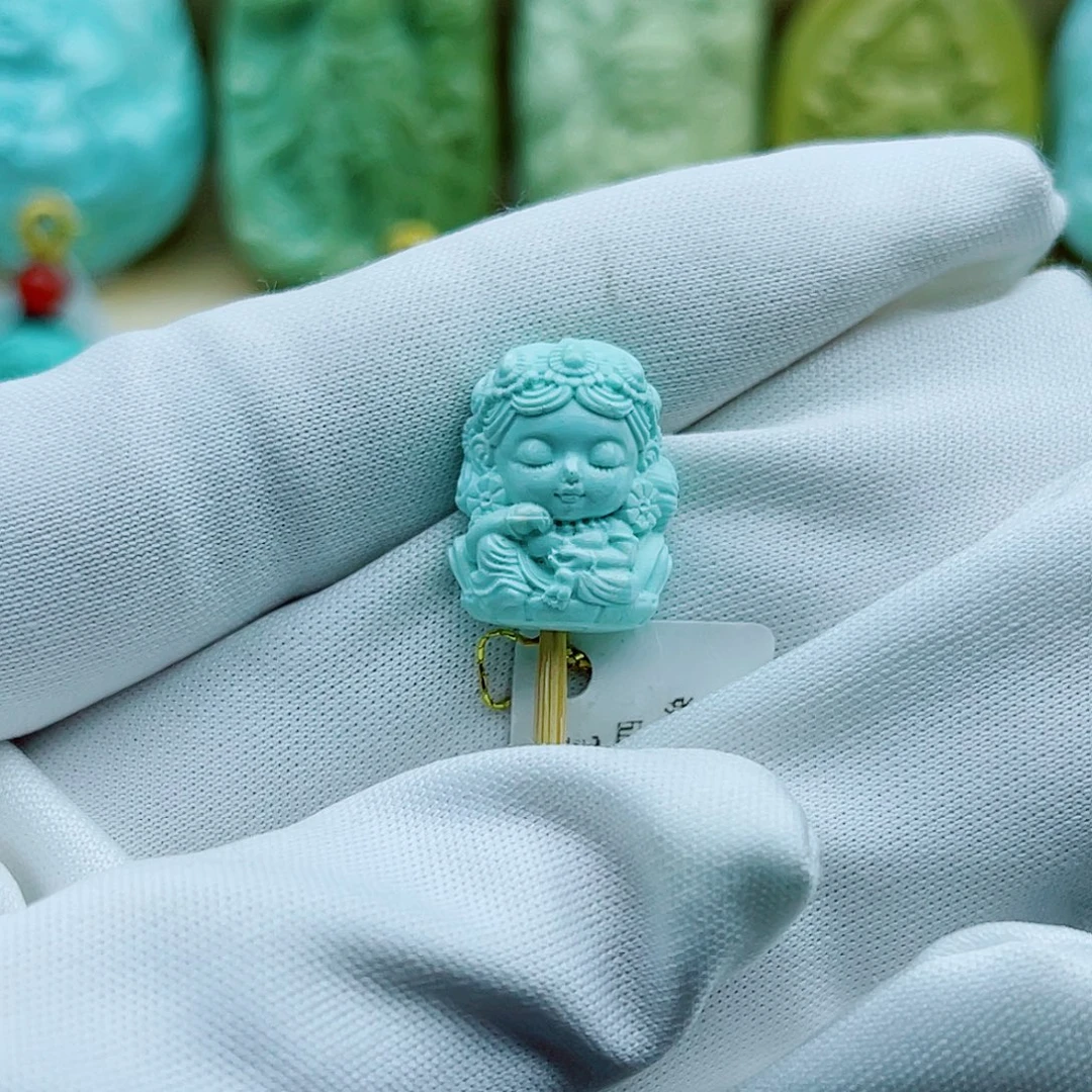 绿松石未镶嵌珠宝奇石