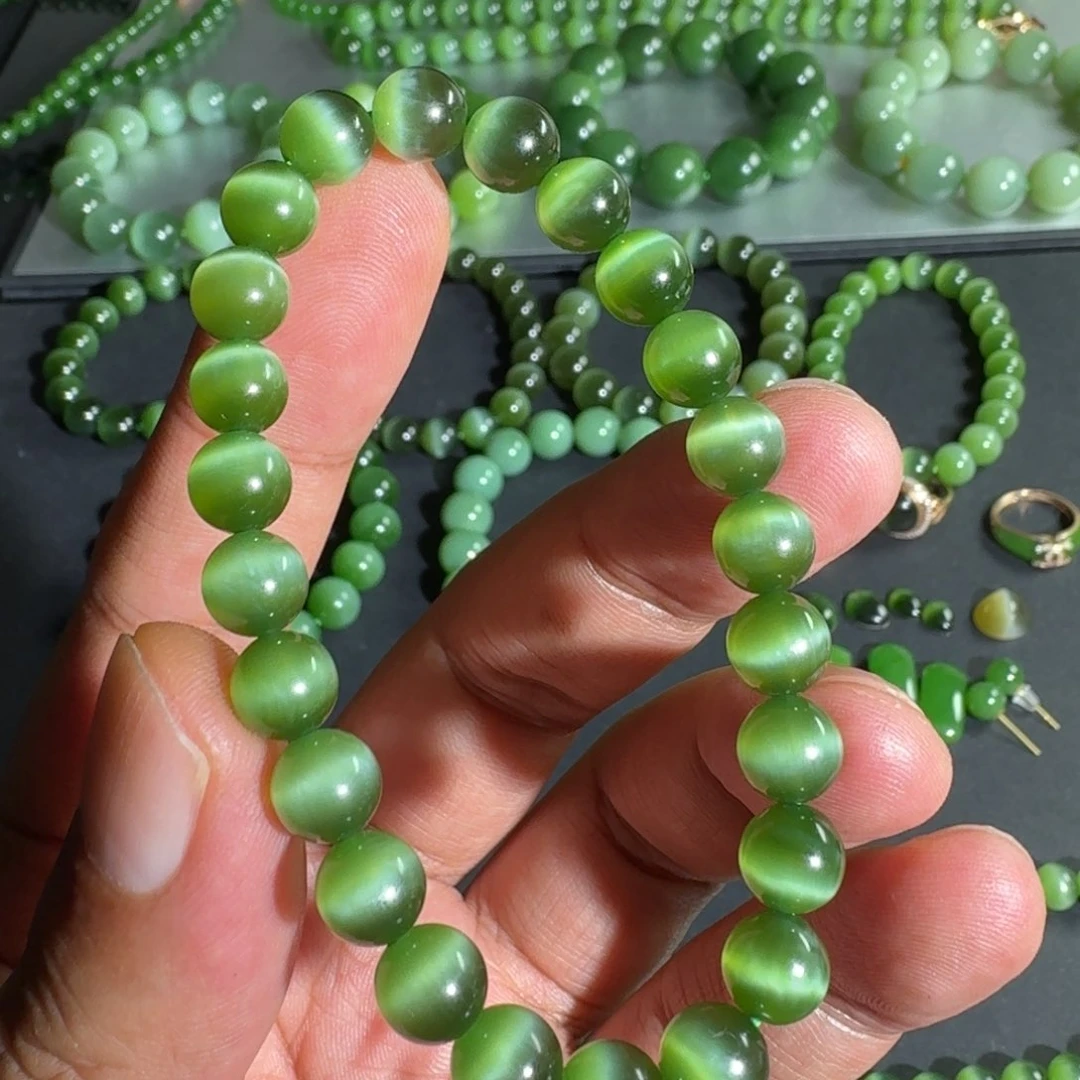 甜***蜜手串未镶嵌和田玉（碧玉）