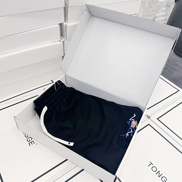 D40 短裤夏季高级感轻奢短裤 【DK843】