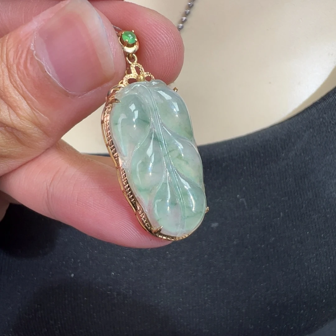 翡翠18K金镶嵌吊坠(不含链)