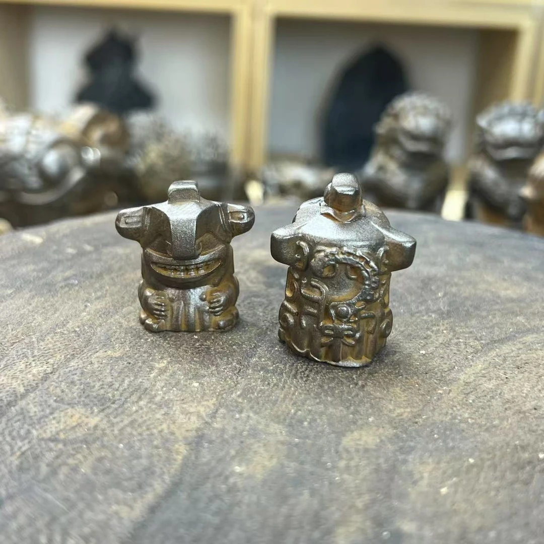铸铁艺术小结界兽哪吒哼哈可爱创意高级小众摆件装饰工艺收藏品