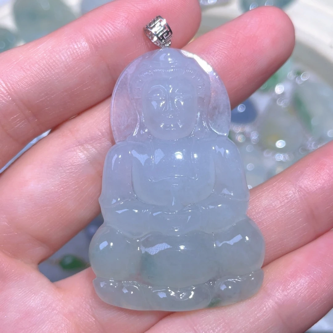 翡翠18K金镶嵌颈饰翡翠