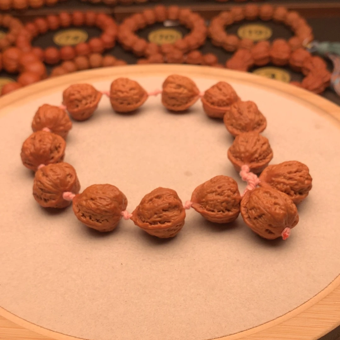 手串文玩核桃爱心