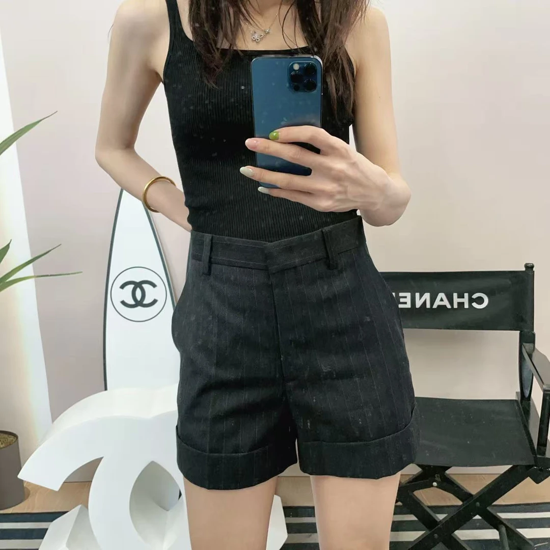 95新 MIU MIU/缪缪 麦殿/羊毛膝短女款36码黑色/250408SJD5J04