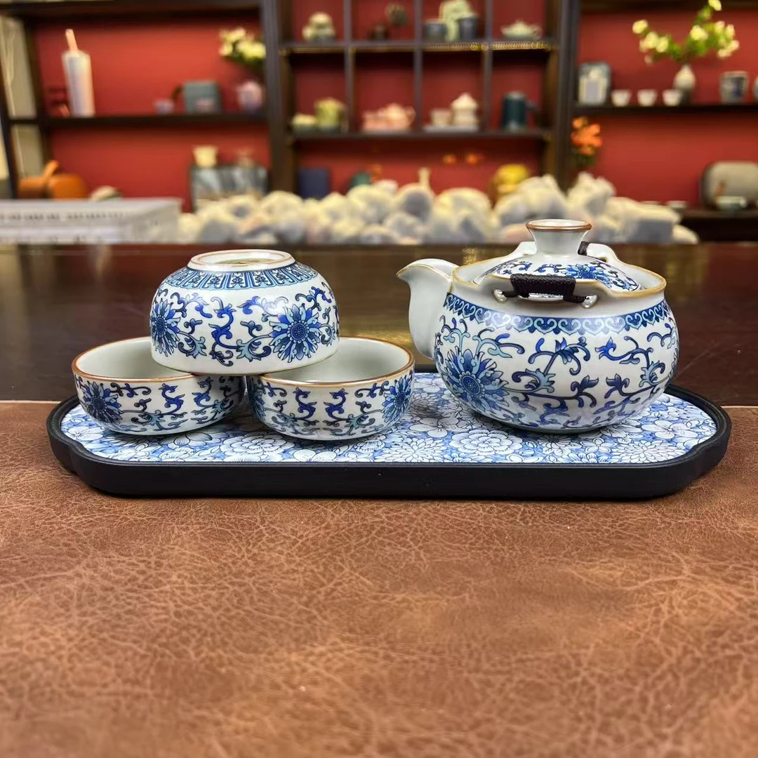 艺宏堂青花缠枝莲宝瓶手抓壶一壶三杯带青花茶盘旅行茶具