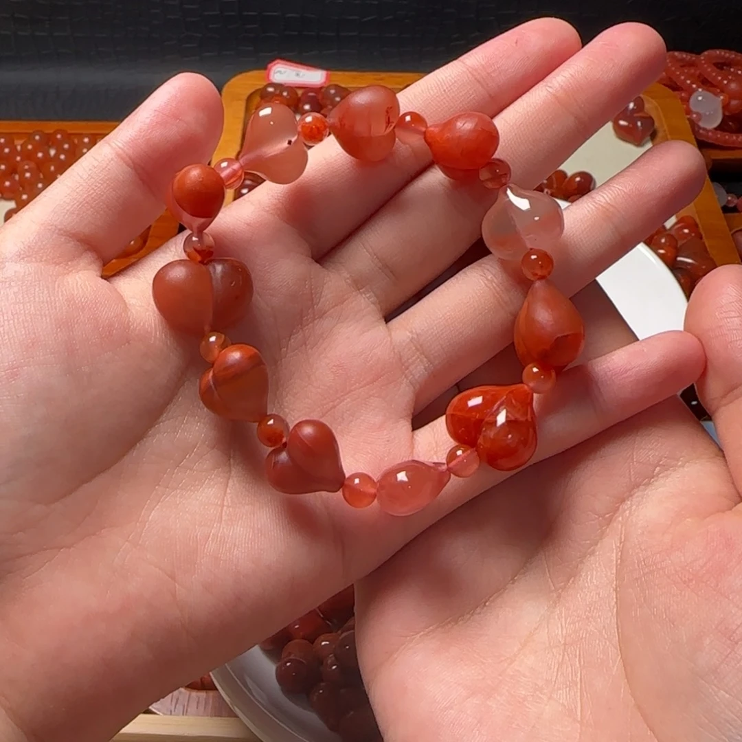 南红玛瑙未镶嵌挂件微瑕不退换