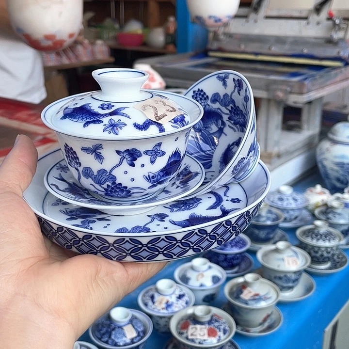 青花釉下彩盖碗杯子壶承