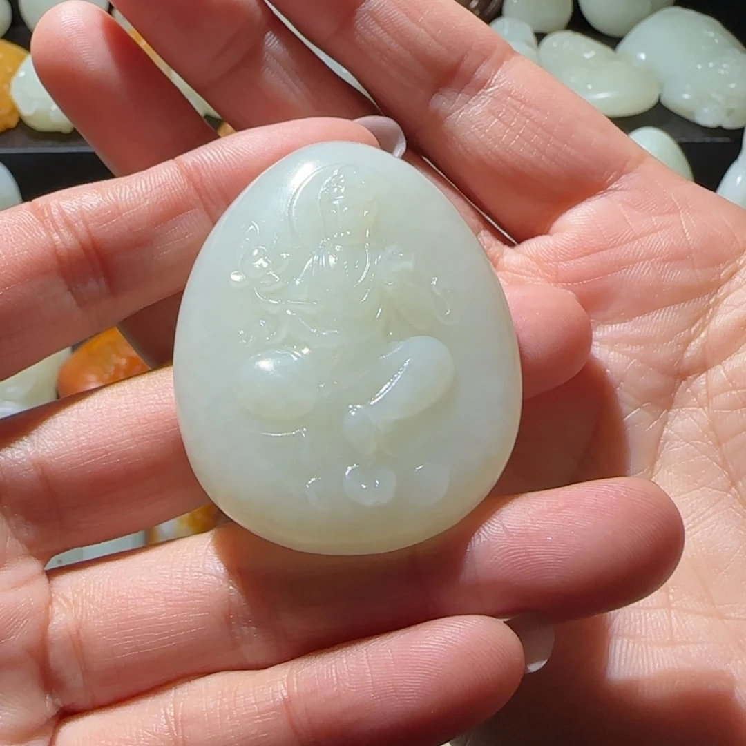 润***子和田玉未镶嵌颈饰