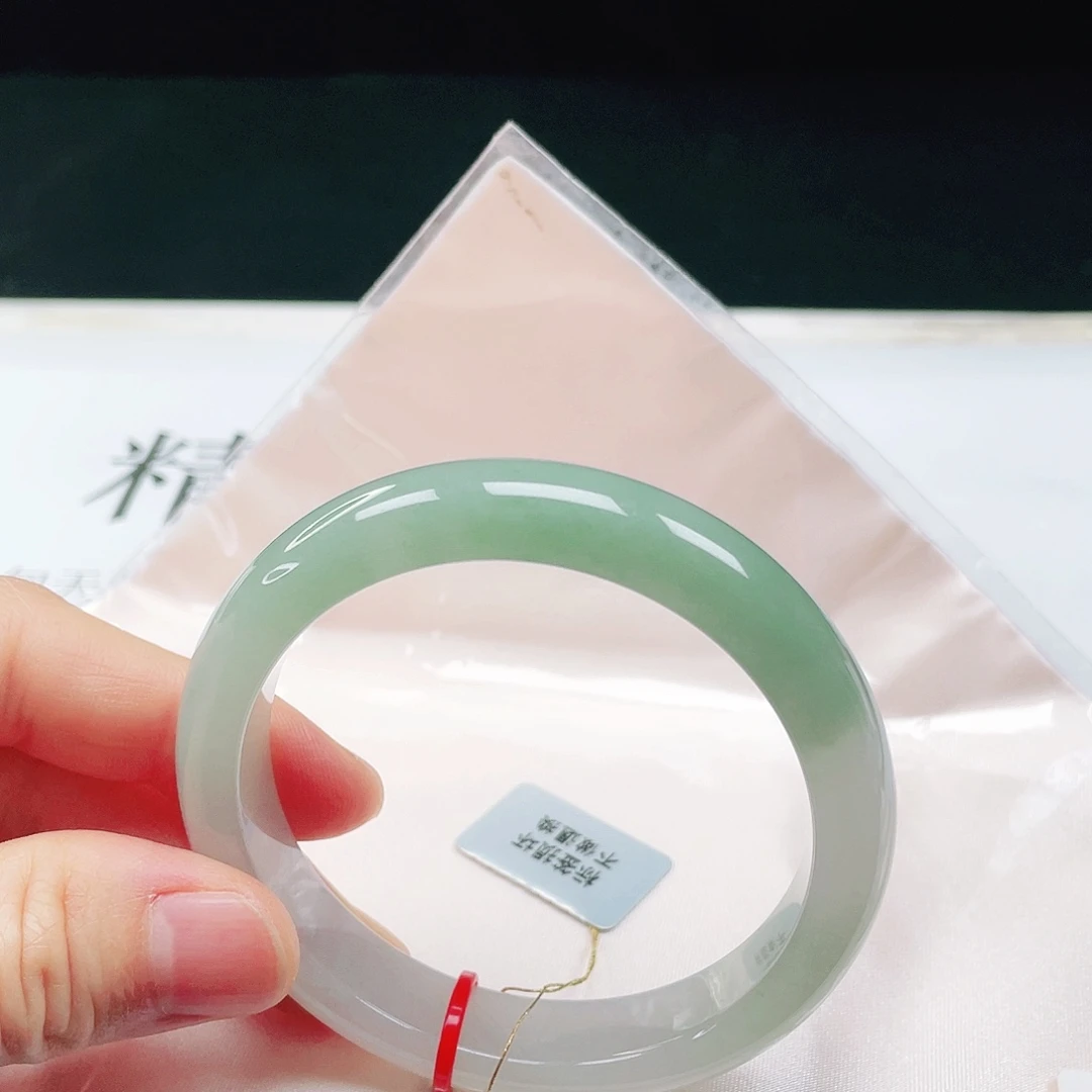 翡翠未镶嵌手镯56➕圈口