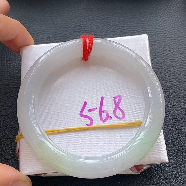 翡翠手镯未镶嵌12晴底小飘色12