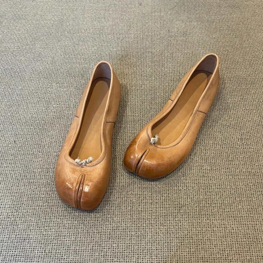 牛皮版～不一样的马皮水洗分趾鞋女浅口银色猪蹄单鞋芭蕾舞鞋新款