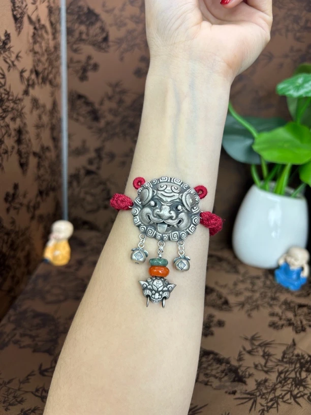 925银手链 小郑家纯银手链