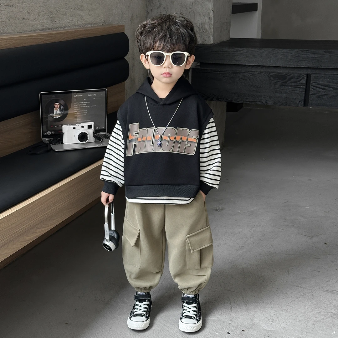 男童秋装条纹卫衣三件套春秋小童时髦帅气连帽马甲男孩休闲衣服潮