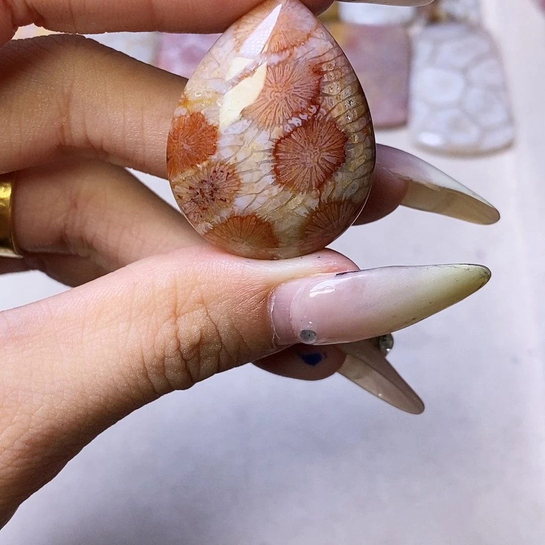 查罗石合金颈饰c****l
