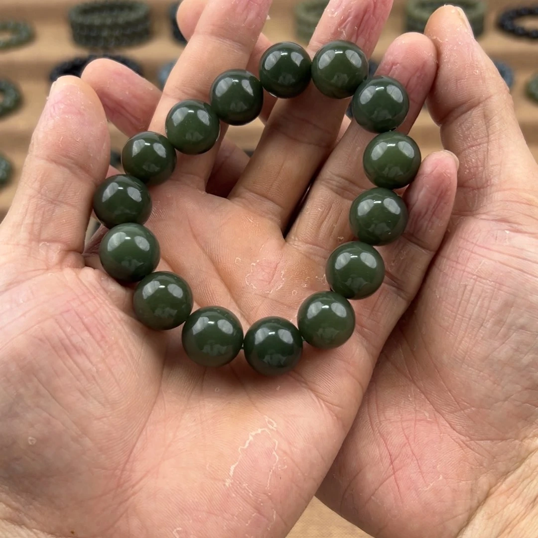 颈饰未镶嵌和田玉且末山料15手串